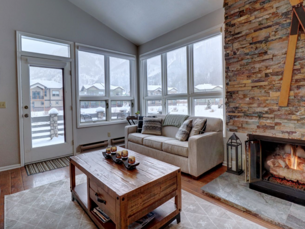 Copper MTN East Village Pet Friendly townhome